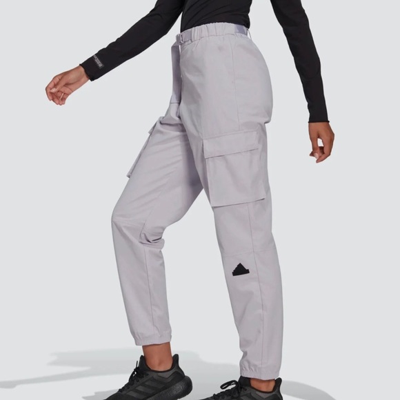 NWT ADIDAS Women’s Cargo Pants Size Small - Picture 1 of 11